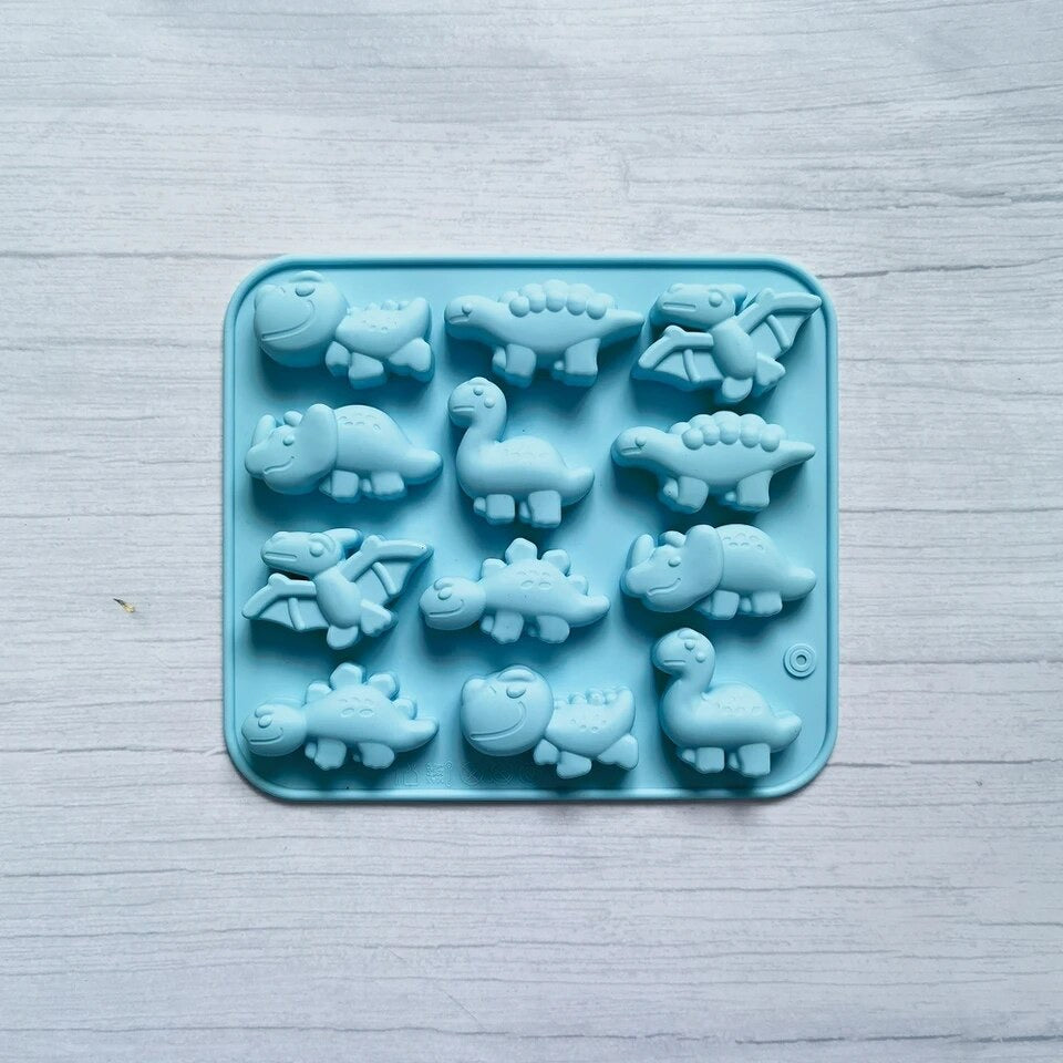 Dinosaur Treat Mould 🦕