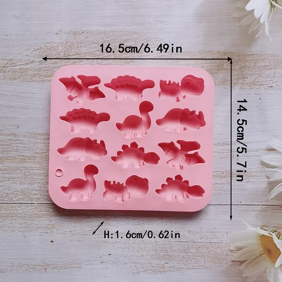 Dinosaur Treat Mould 🦕